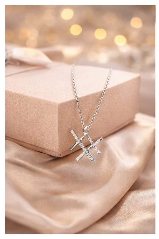 92.5 Sterling Silver Modern Geometric Cross Pendant Necklace - 4.5g  Silver